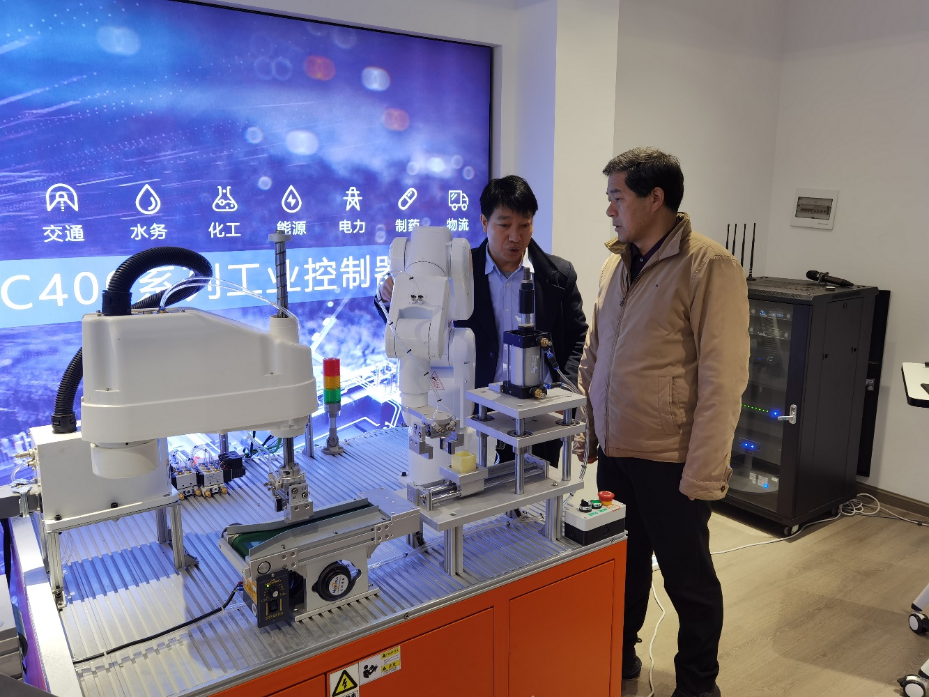 王华校长调研昆明联诚科技股份有限公司——关注高校科技成果转化与校企协同创新